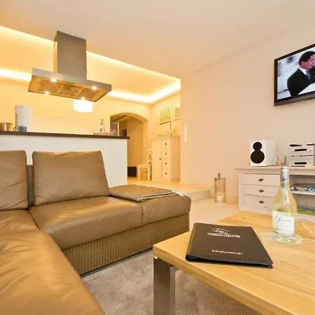 Apartament Julius App 1 La